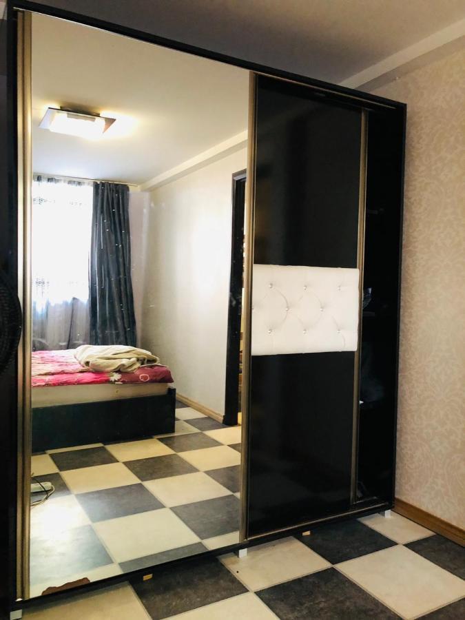Sev Group Hostel Ереван Экстерьер фото