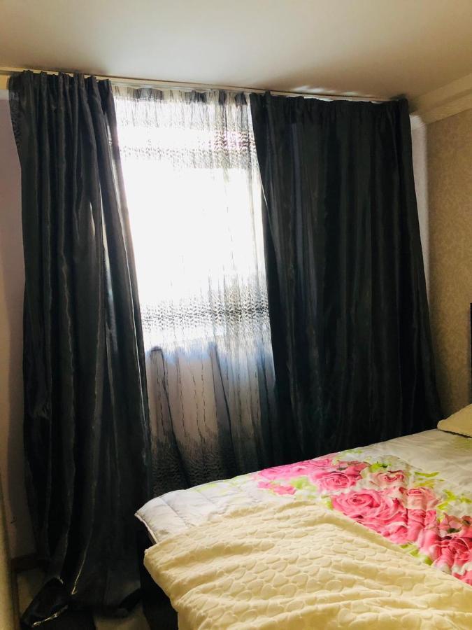 Sev Group Hostel Ереван Экстерьер фото
